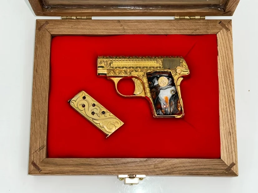 Luxury weapon customization by Gun Décor Emporium.