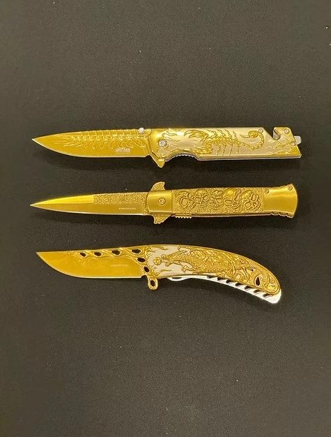 golden-knives-details